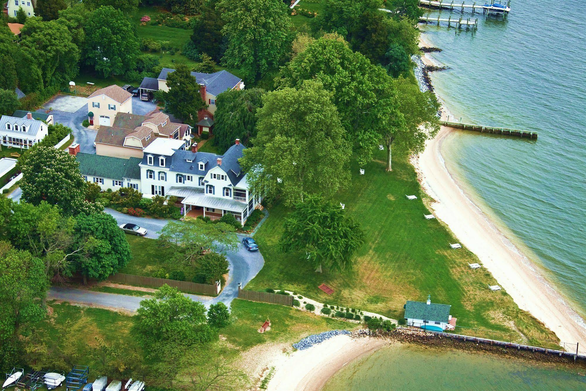 Sandaway Suites & Beach Oxford Bagian luar foto